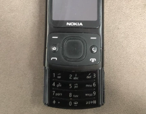 诺基亚滑盖手机，成色还不错，备用机，一电一...