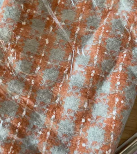 围巾清仓包邮 都是特价出的，不小刀，每款剩...