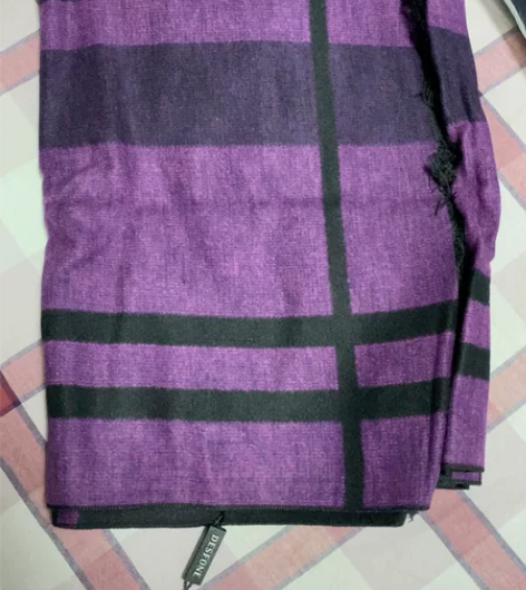 桑蚕丝围巾  全新 感兴趣的话点“我想要”...