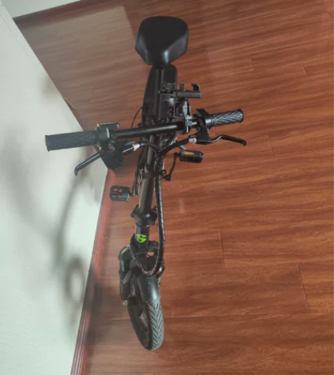 名顶折叠电动车,10安48伏。助力续航10...