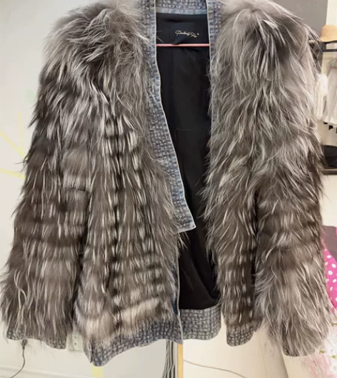 不掉毛、质量好、仅试穿、付智恩家。 感兴趣...