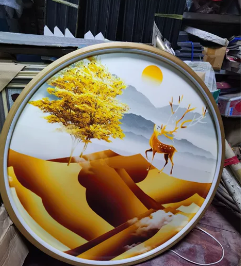 销售各种装饰画，可装裱字画，刺绣画等。 喜...