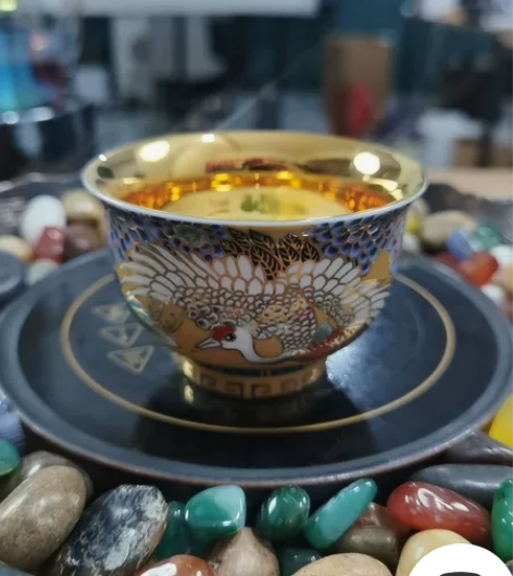实物实拍，鎏金工艺孔雀东南飞主人杯  三证...