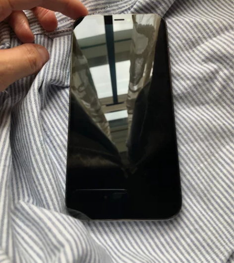 12pro 美版无锁单卡 128g 成色差...