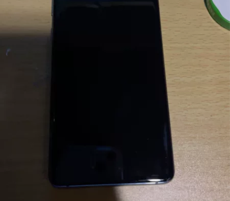 三星s10+  8+128  屏幕小印痕 ...