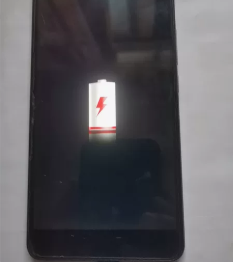 处理2部华为荣耀6plus手机，型号是PE...