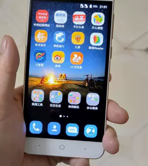 中兴BA611C手机，无磕碰无拆无修，成色...