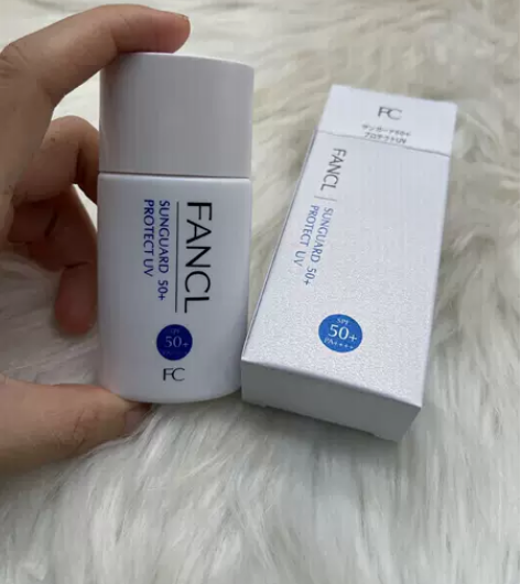 出芳珂防晒30g 正品保真未使用，带盒子 ...