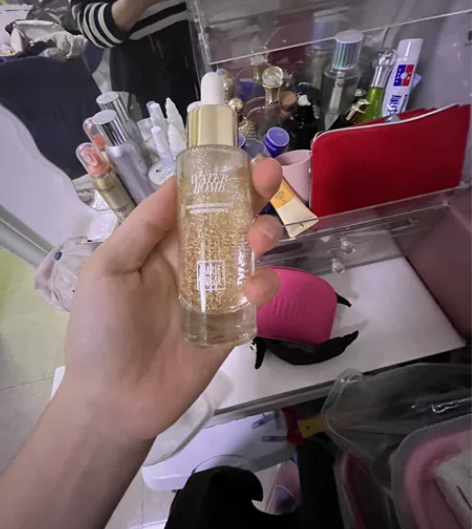 玛丽黛佳全新精华50 感兴趣的话点“我想要...