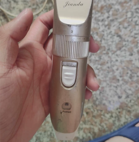 剑达X1家用成人剃头刀电推剪充电式婴儿电动...