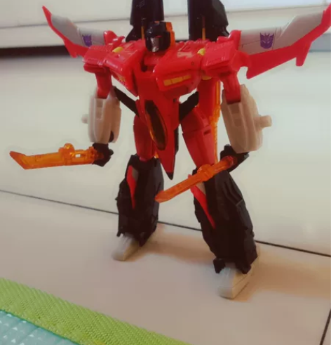 变形金刚30周年IDW红蜘蛛，玩具九成新无...