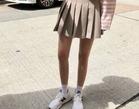 小树家 显白纯色百搭细毛呢百褶裙短裙裙裤防...