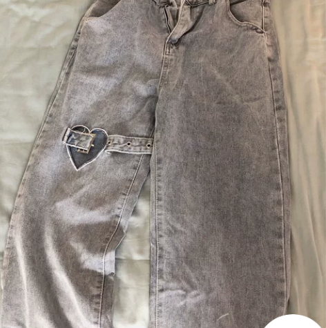 秋装新款爱心破洞牛仔裤女胖妹妹mm高腰显瘦...