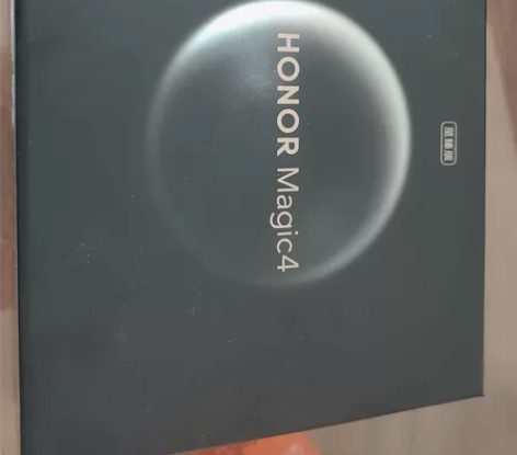 荣耀magic4至臻版充电器盒子配件，线和...
