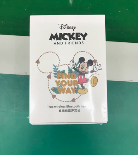 蓝牙无线耳机，传输速度快，适合打游戏听音乐...