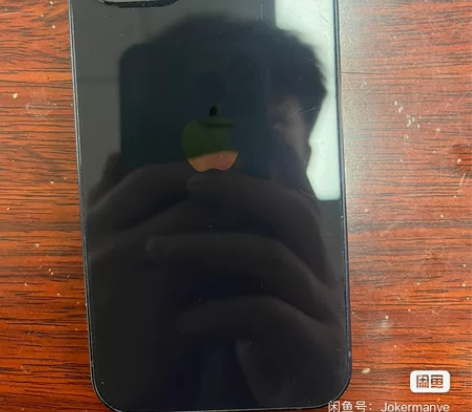 苹果12 128G 实物如图 图片里面有磕...