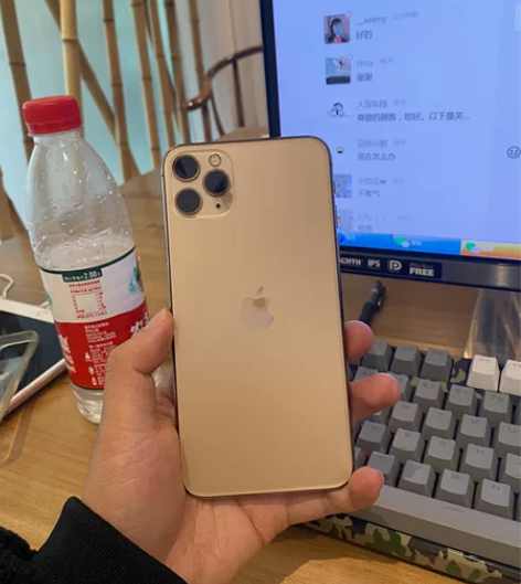 苹果11Promax同城换机，95新，媳妇...