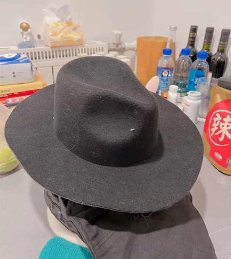 礼帽 九新 戴过一次 感兴趣的话点“我...