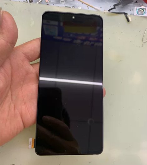 黑鲨4，黑鲨4，便宜出一个黑鲨4原装显示屏...