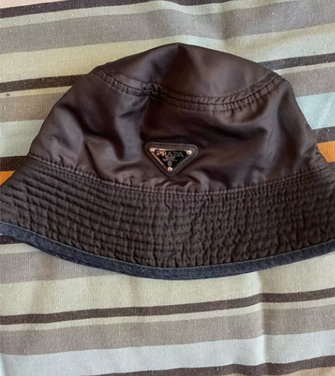 黑色牛仔皮面羊羔毛双面可戴渔夫帽 质量都非...