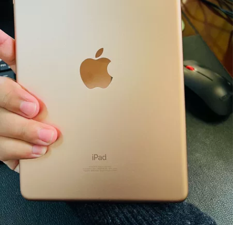 mini5， 64g，20年产的iPad ...