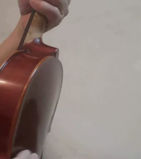 帮朋友转让一把sancarlo圣卡罗4／4...