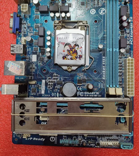 技嘉HGA-H6QM-S1主板     无...