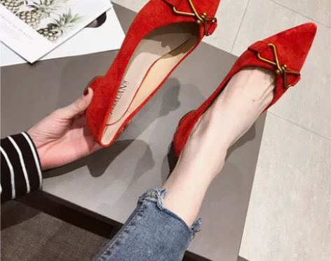 只穿过一次！粗跟单鞋女2019春季新款韩版...