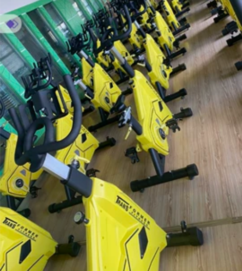 标价就是卖价，几乎全新的金刚动感单车15台...