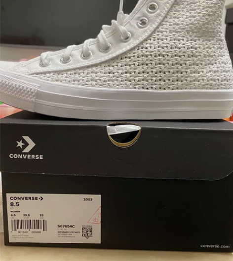 Converse匡威高帮休闲鞋，全新，尺码...
