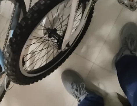 美利达儿童自行车，成色极新。22寸。要武器...