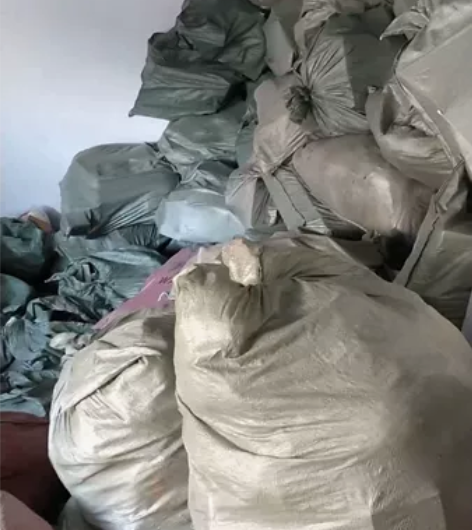 大量库存现货有想法的老铁滴滴  本店经营所...