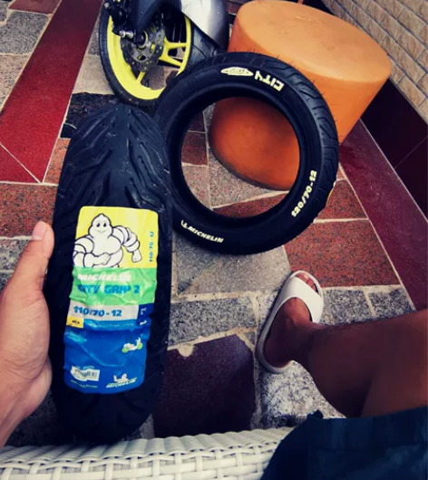 雅马哈巡鹰125摩托车原厂12寸轮胎。新巡...