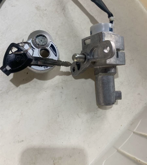 雅马哈踏板摩托锁国4,福喜,巧格,巡鹰,旭...