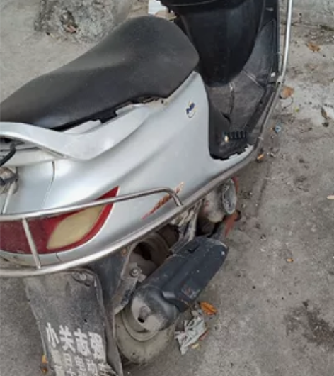 两台雅马哈飞鹰 需要配件的联系！都是欧1机...