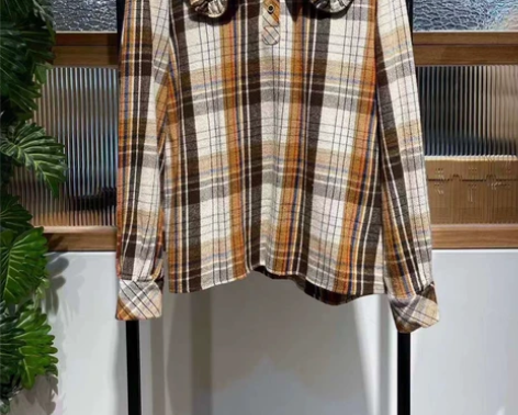 苏昔纯棉格子衬衣中码，很特别的文艺风搭配背...
