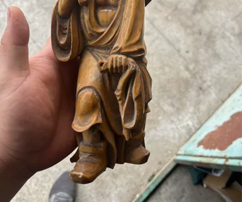 农村收货老木雕木雕铁拐李，雕刻的不错不知道...