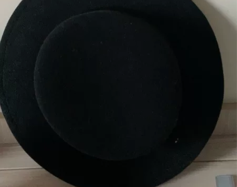 黑色礼帽 ，头围（56cm-58cm）内部...