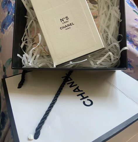香奈儿chanel,N5香水 个人闲置 全...