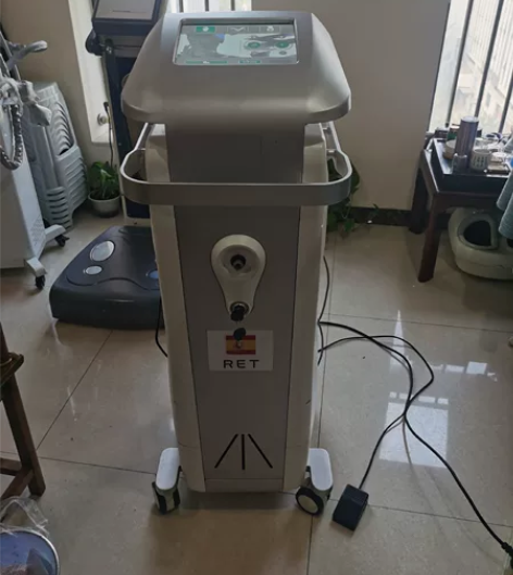 雷翡士美容仪。闲置处理。9新。售出不退 感...