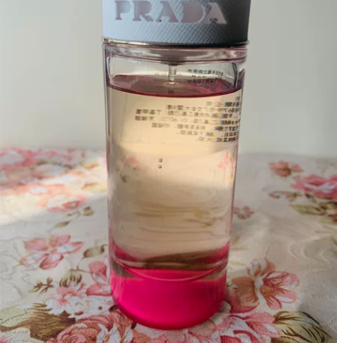 prada普拉达卡迪之吻香水80ml近满瓶...