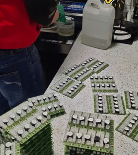 贴片，各种程序开发，代工生产，单片机画图，...