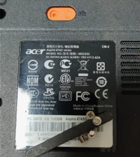 宏基4743一代神机，硬盘被朋友取出来做大...