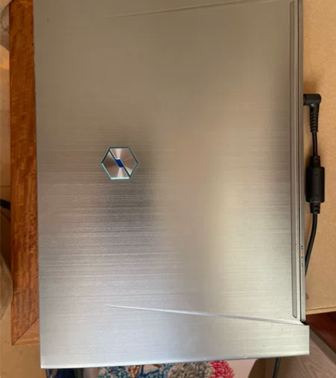 机械革命Z2 i7-8750@2.20Hz...