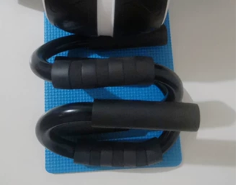 闲置闲置健腹轮，团建的奖品用不到，健腹轮质...