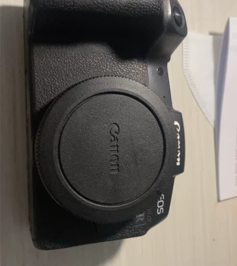 佳能eos rp 功能正常外观有磨损下边有...