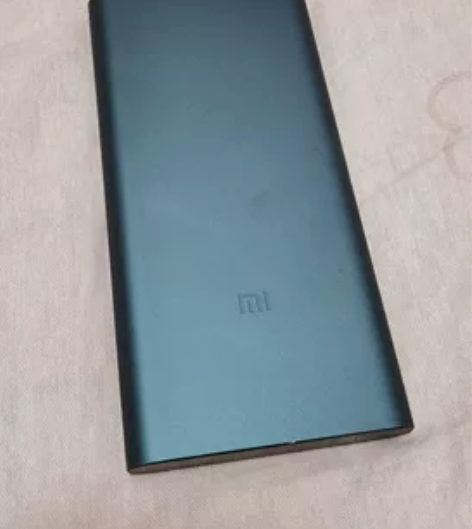 小米10000毫安充电宝 超级耐用磨砂材质...
