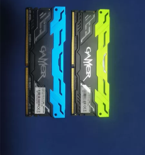 两条自用闲置影驰内存，DDR4  2400...