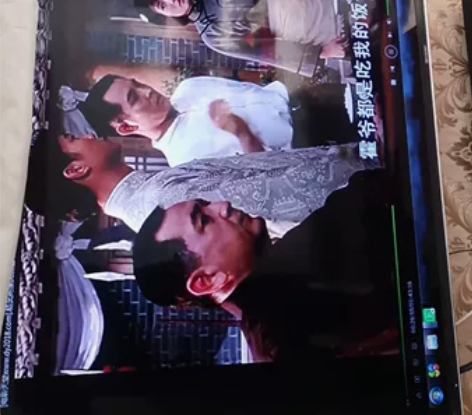 出一台老式联想台式机电脑主机，因特尔四核9...
