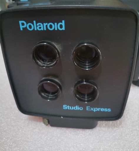 宝丽来Studio Express四眼相机...